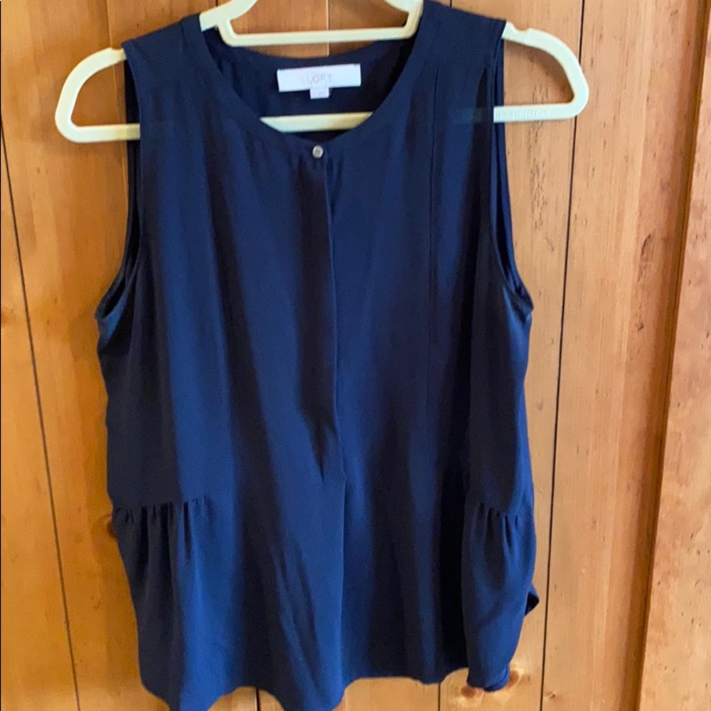 LOFT like new Navy Blouse !